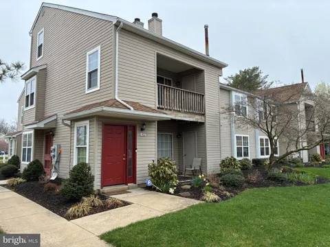 402 FIRETHORNE COURT
