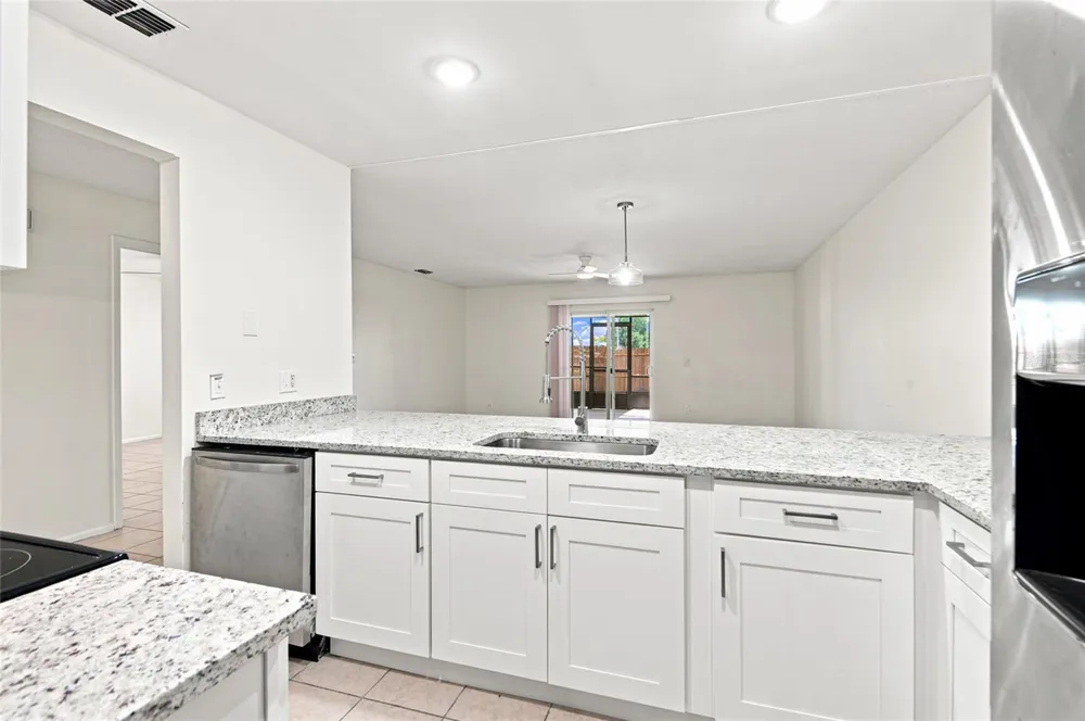5967 FISH COURT Orlando, FL 32807