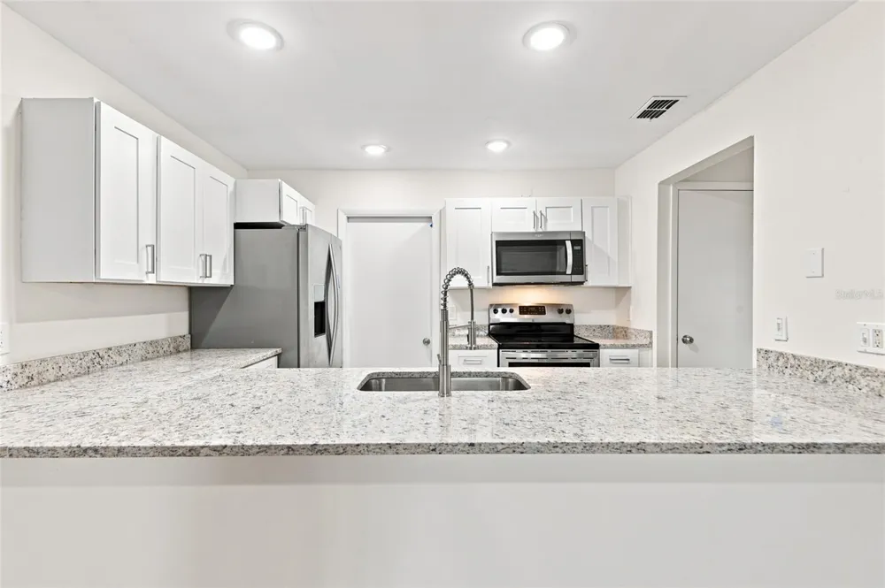 5967 FISH COURT Orlando, FL 32807