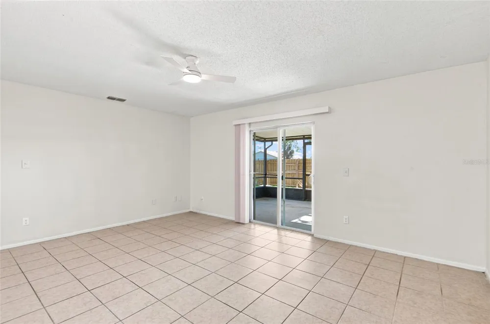 5967 FISH COURT Orlando, FL 32807