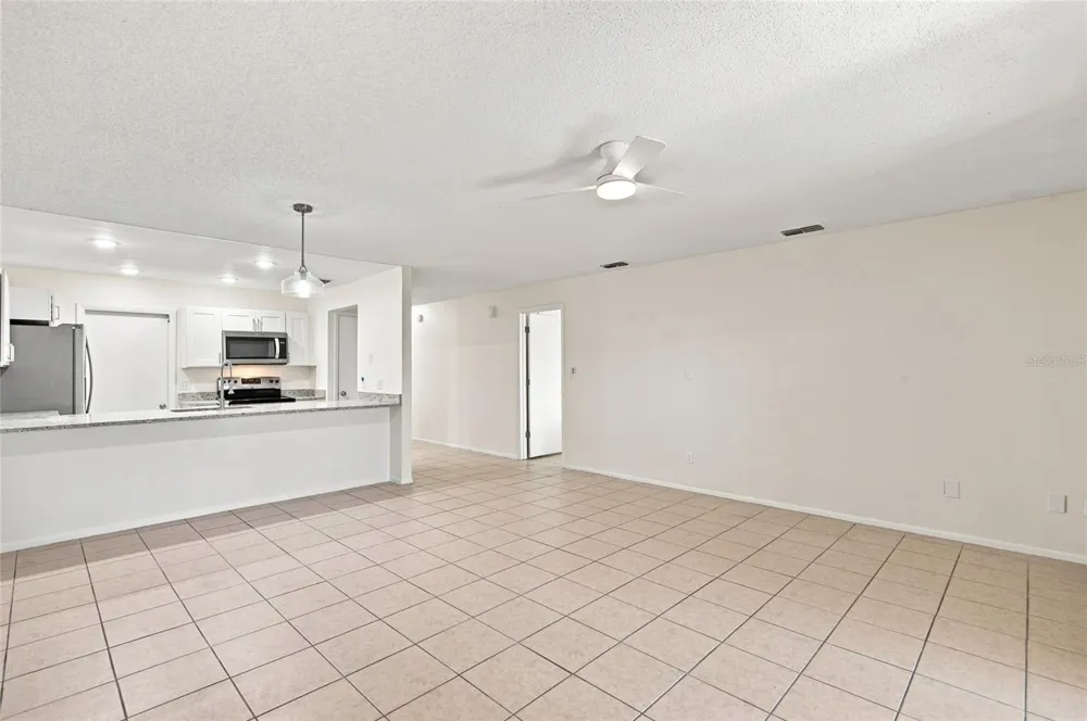 5967 FISH COURT Orlando, FL 32807