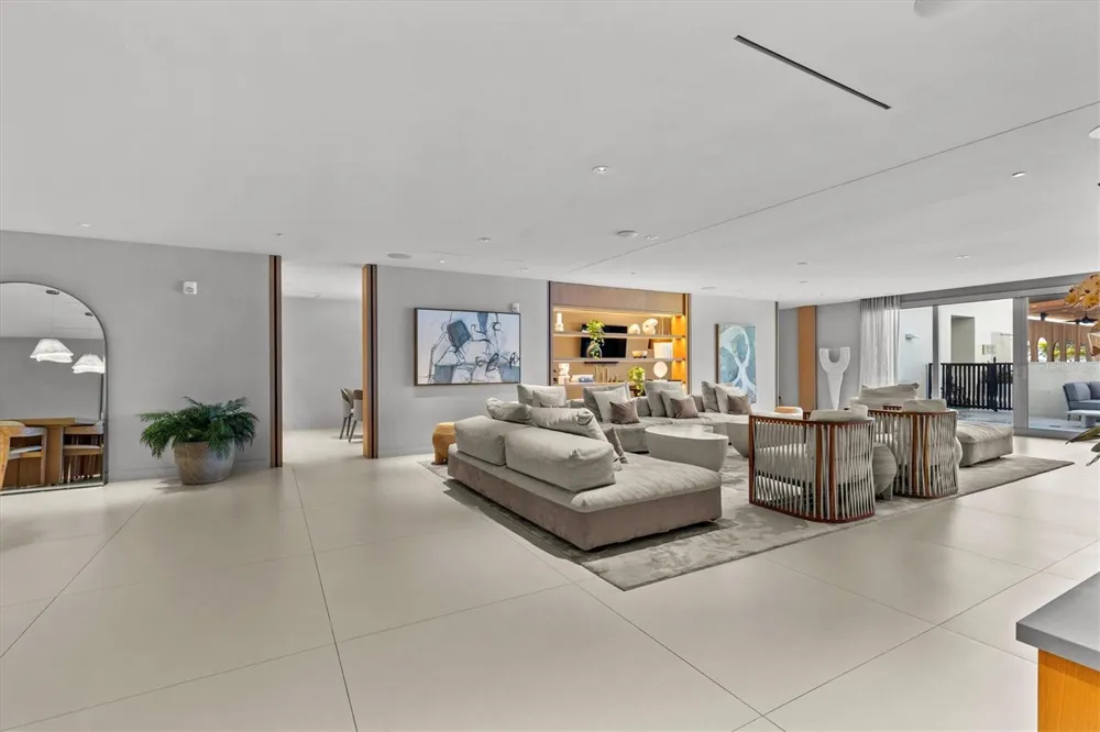 1020 SUNSET POINT ROAD #512 Clearwater, FL 33755