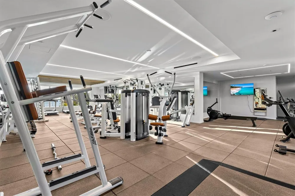 1020 SUNSET POINT ROAD #512 Clearwater, FL 33755