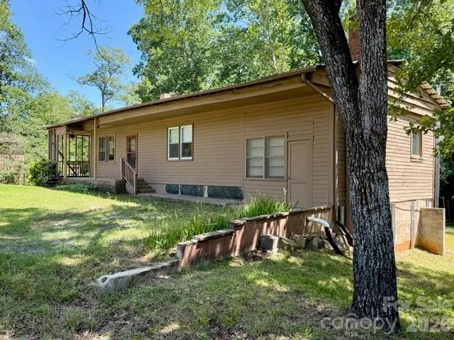 584 Groves Road Union Mills, NC 28167