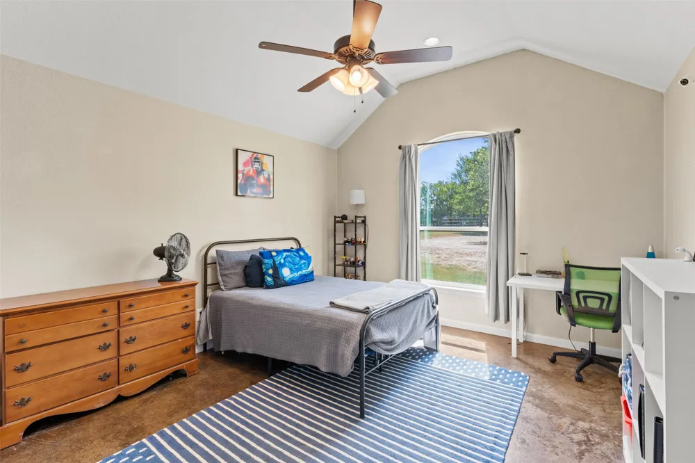 638 County Road 337 Rosebud, TX 76570