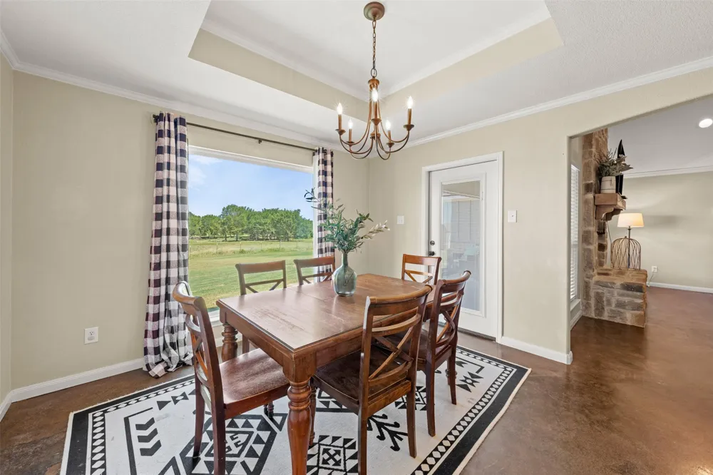 638 County Road 337 Rosebud, TX 76570