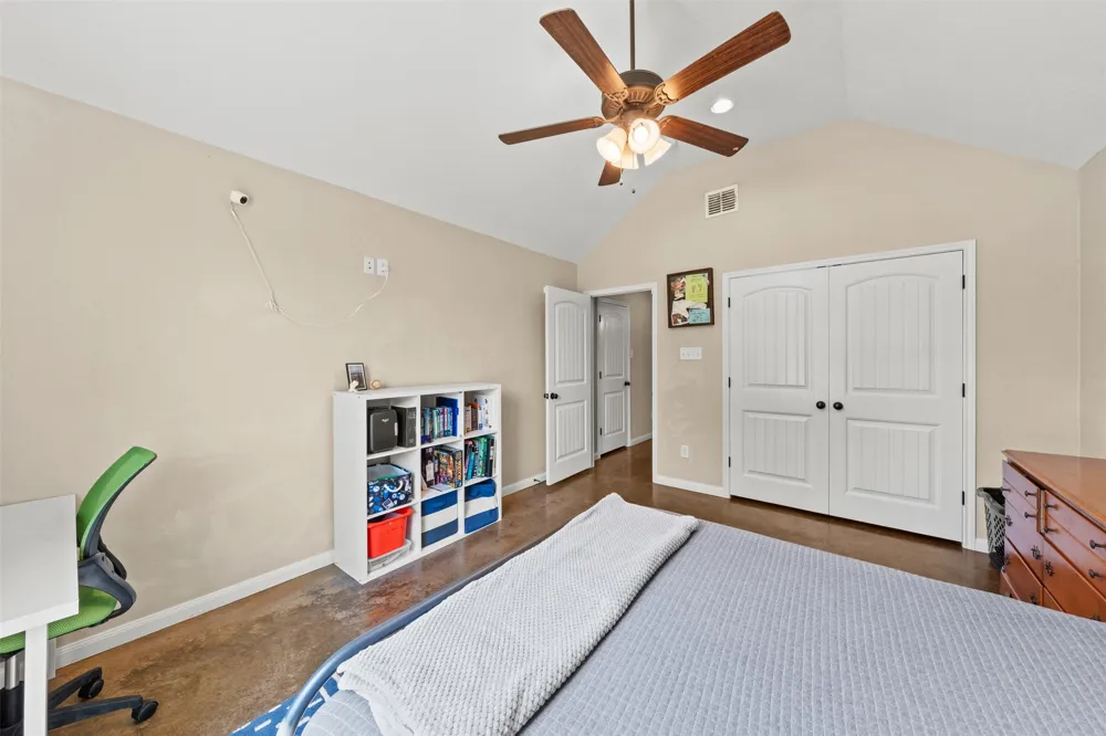 638 County Road 337 Rosebud, TX 76570