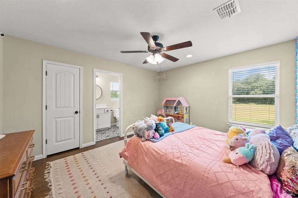 638 County Road 337 Rosebud, TX 76570