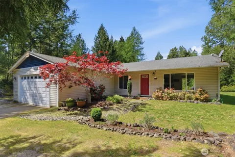 297 Lewis Road W