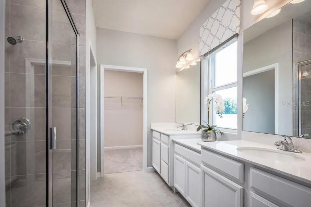 1079 OCEAN LODGE ROAD Lady Lake, FL 32159
