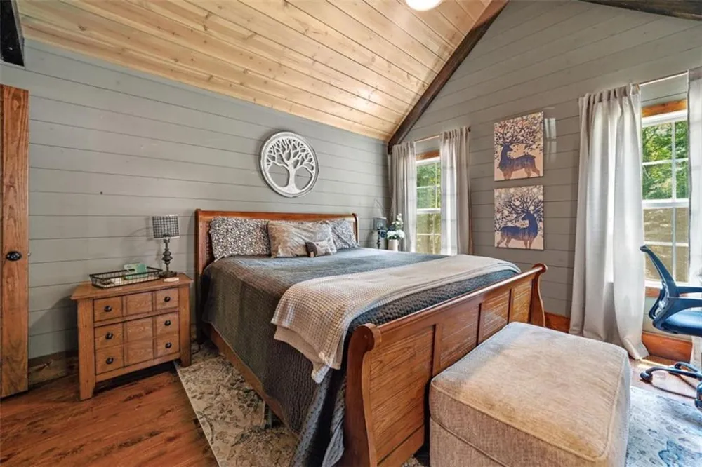 88 Old Vineyard Way Cleveland, GA 30528