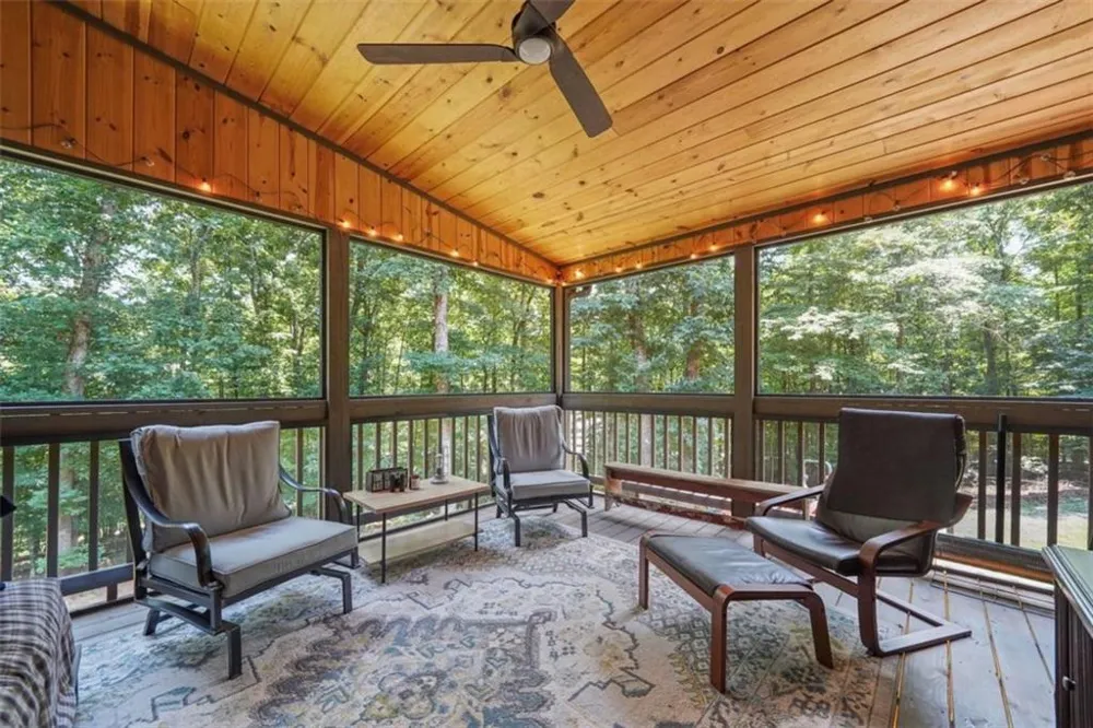 88 Old Vineyard Way Cleveland, GA 30528