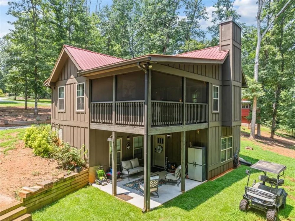 88 Old Vineyard Way Cleveland, GA 30528