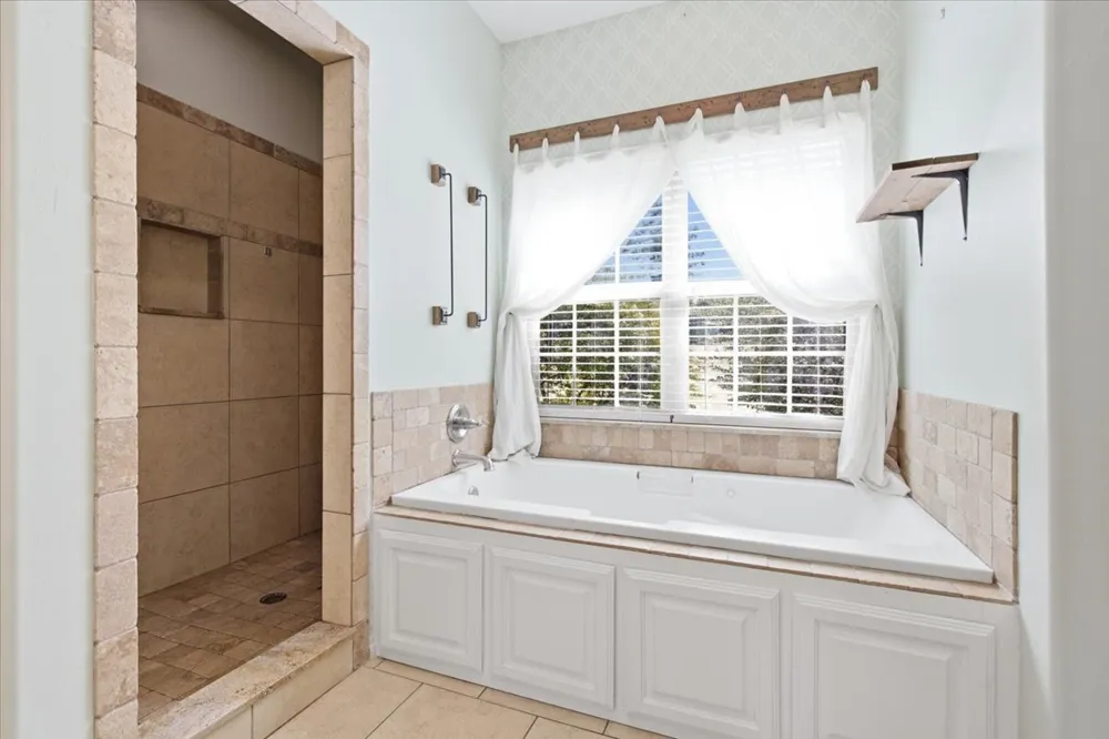 429 Winter Rose Ada, OK 74820