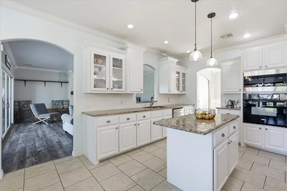 429 Winter Rose Ada, OK 74820
