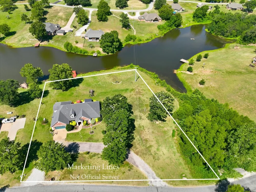 429 Winter Rose Ada, OK 74820