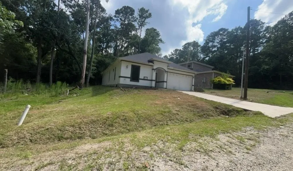 22 Twisting Creek Trinity, TX 75862
