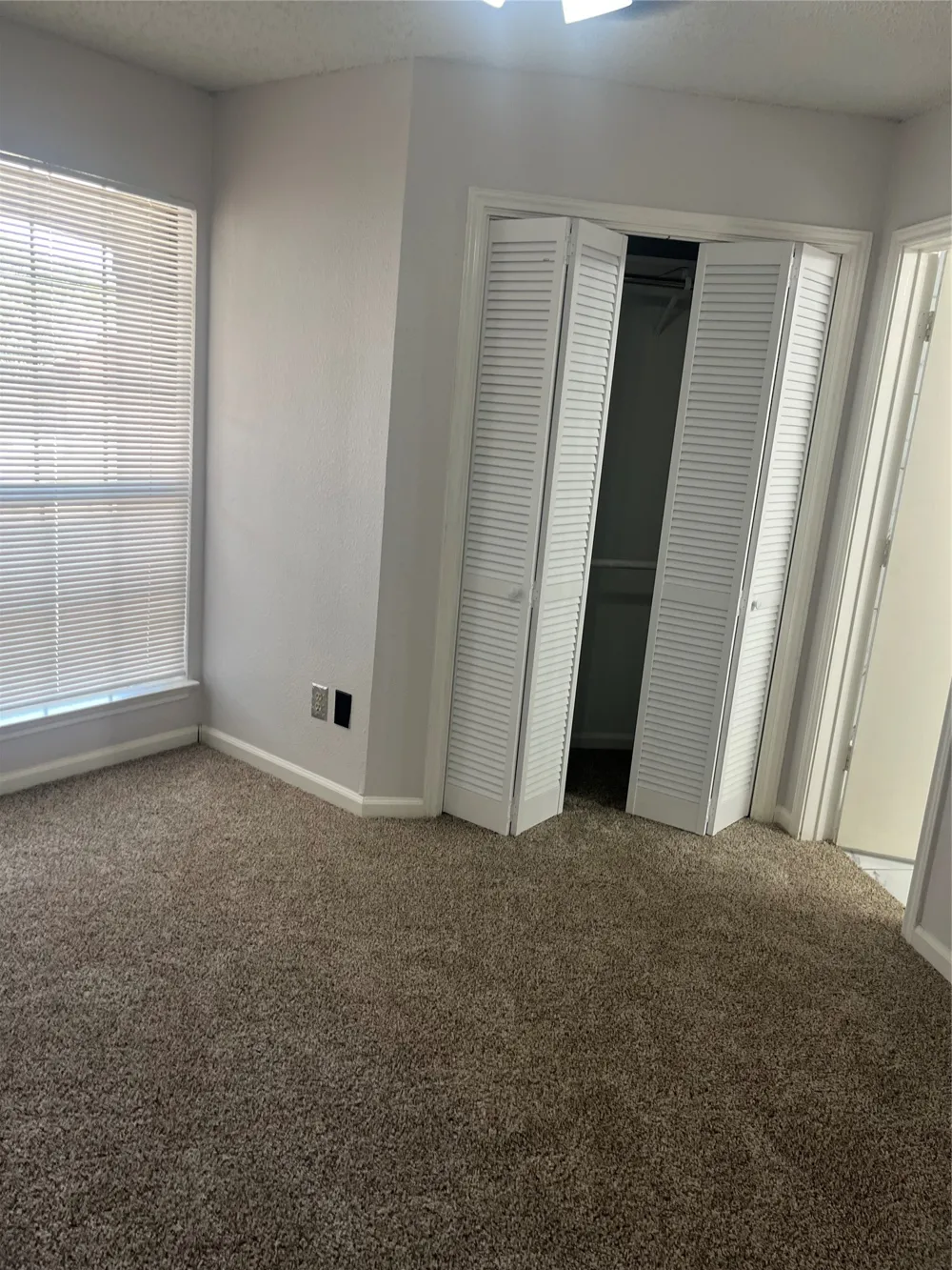 2621 Independence Drive Mesquite, TX 75150