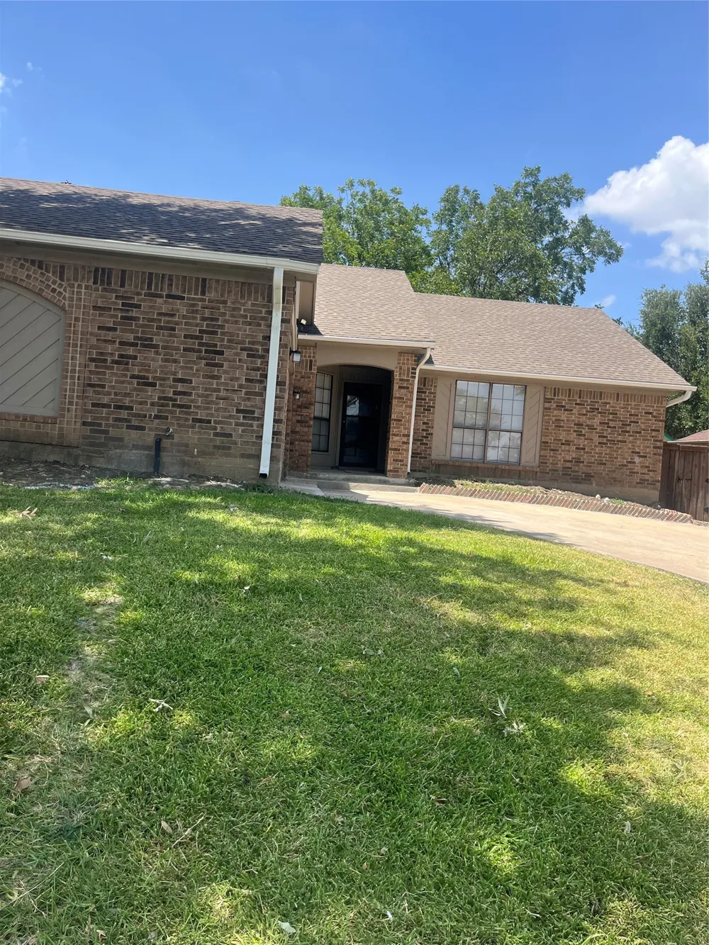 2621 Independence Drive Mesquite, TX 75150