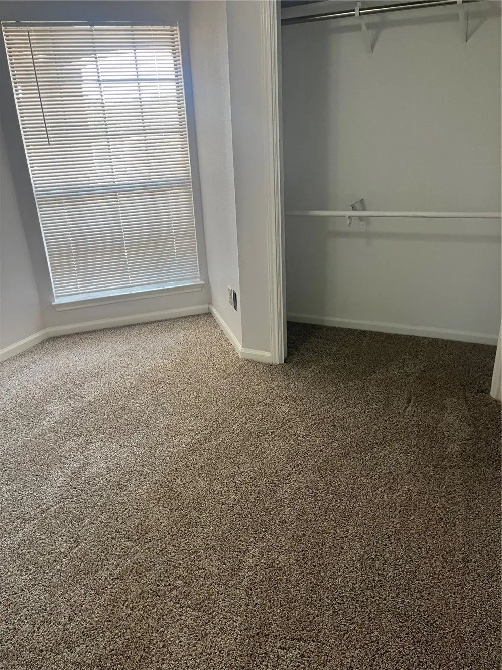 2621 Independence Drive Mesquite, TX 75150