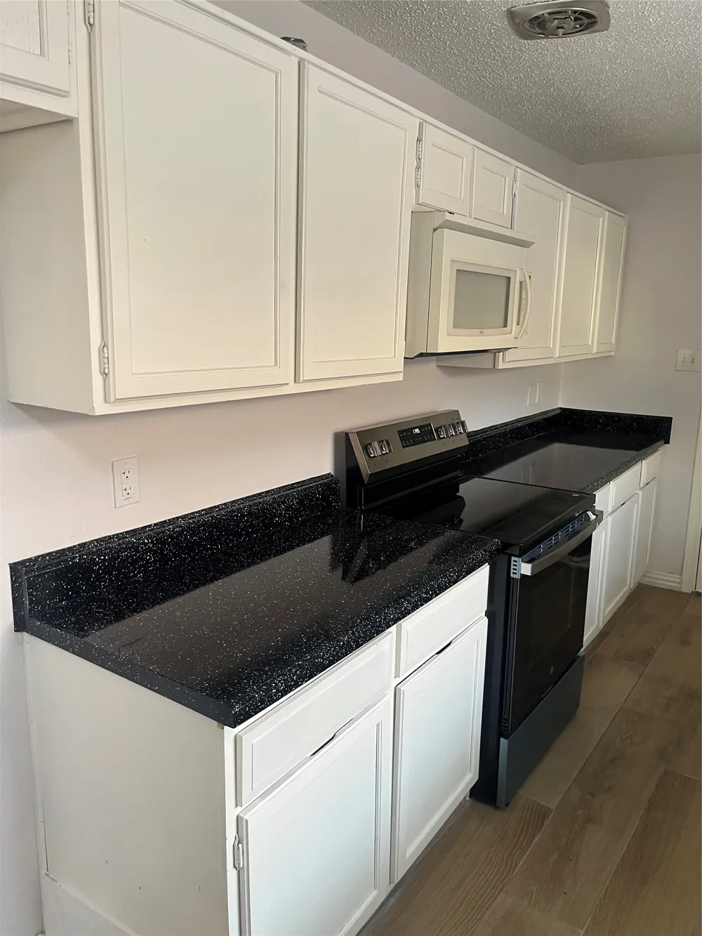 2621 Independence Drive Mesquite, TX 75150