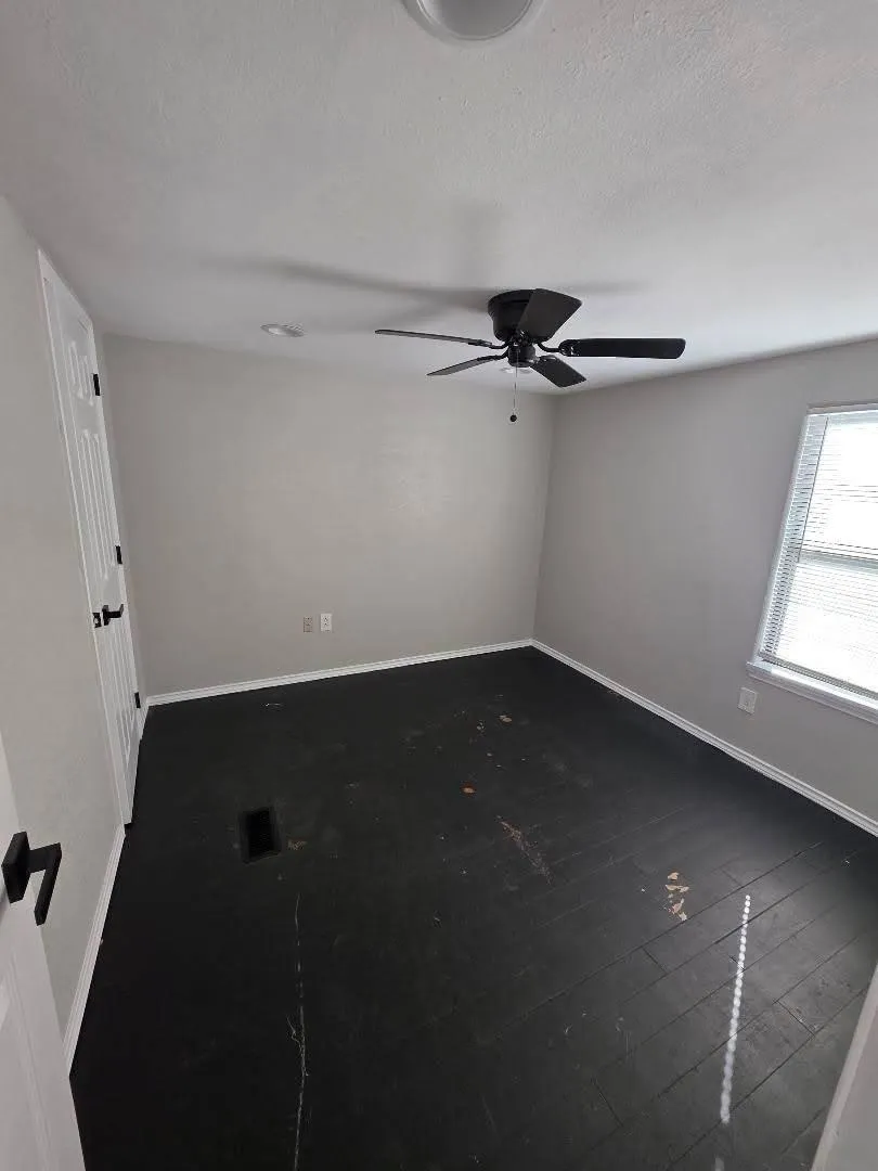 310 Paddock Road #4 Willis, TX 77378