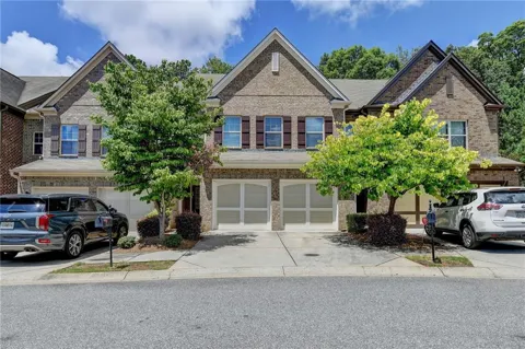 2152 Greencrest Circle