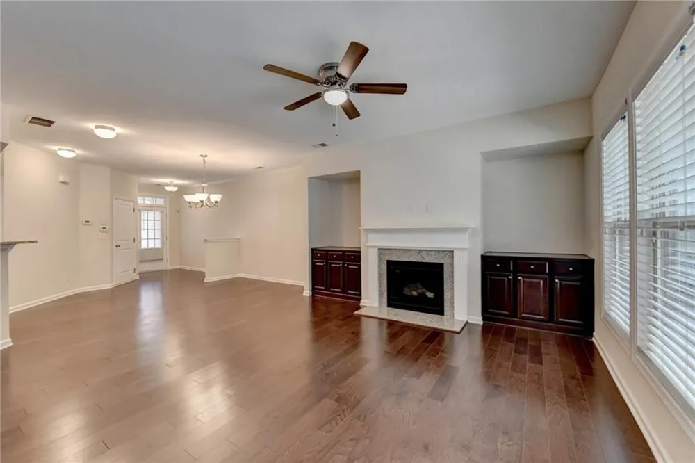 2152 Greencrest Circle Alpharetta, GA 30004