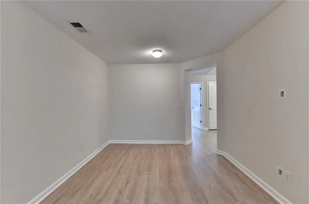2152 Greencrest Circle Alpharetta, GA 30004