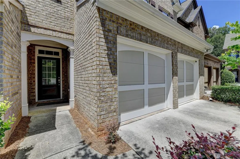 2152 Greencrest Circle Alpharetta, GA 30004