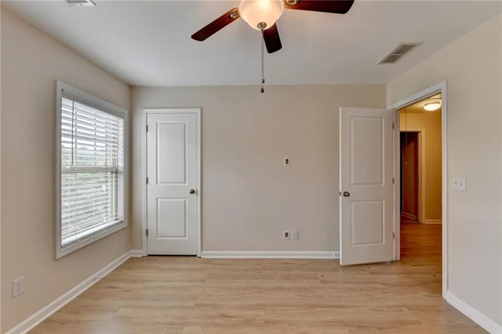 2152 Greencrest Circle Alpharetta, GA 30004