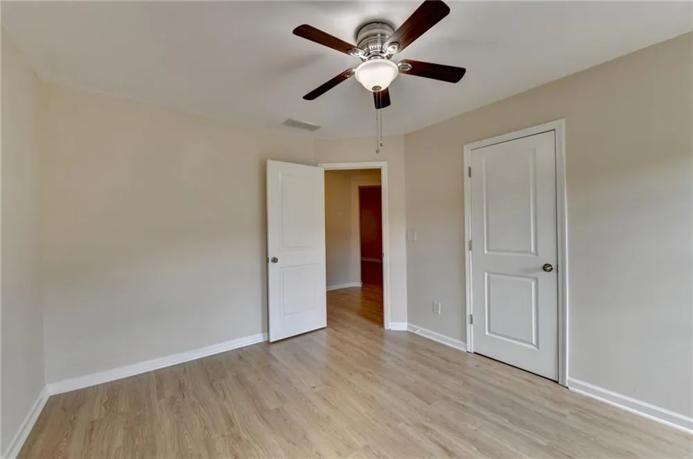 2152 Greencrest Circle Alpharetta, GA 30004