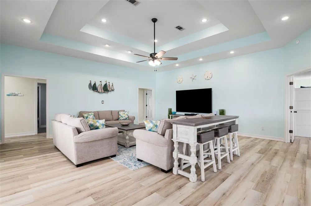 3279 Prides Way Crystal Beach, TX 77650