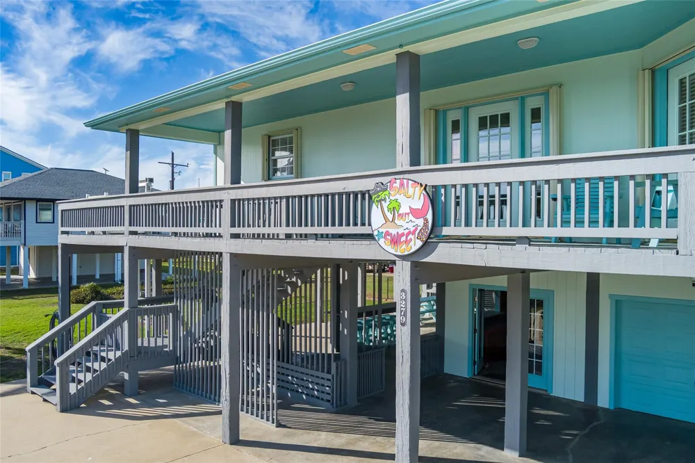 3279 Prides Way Crystal Beach, TX 77650