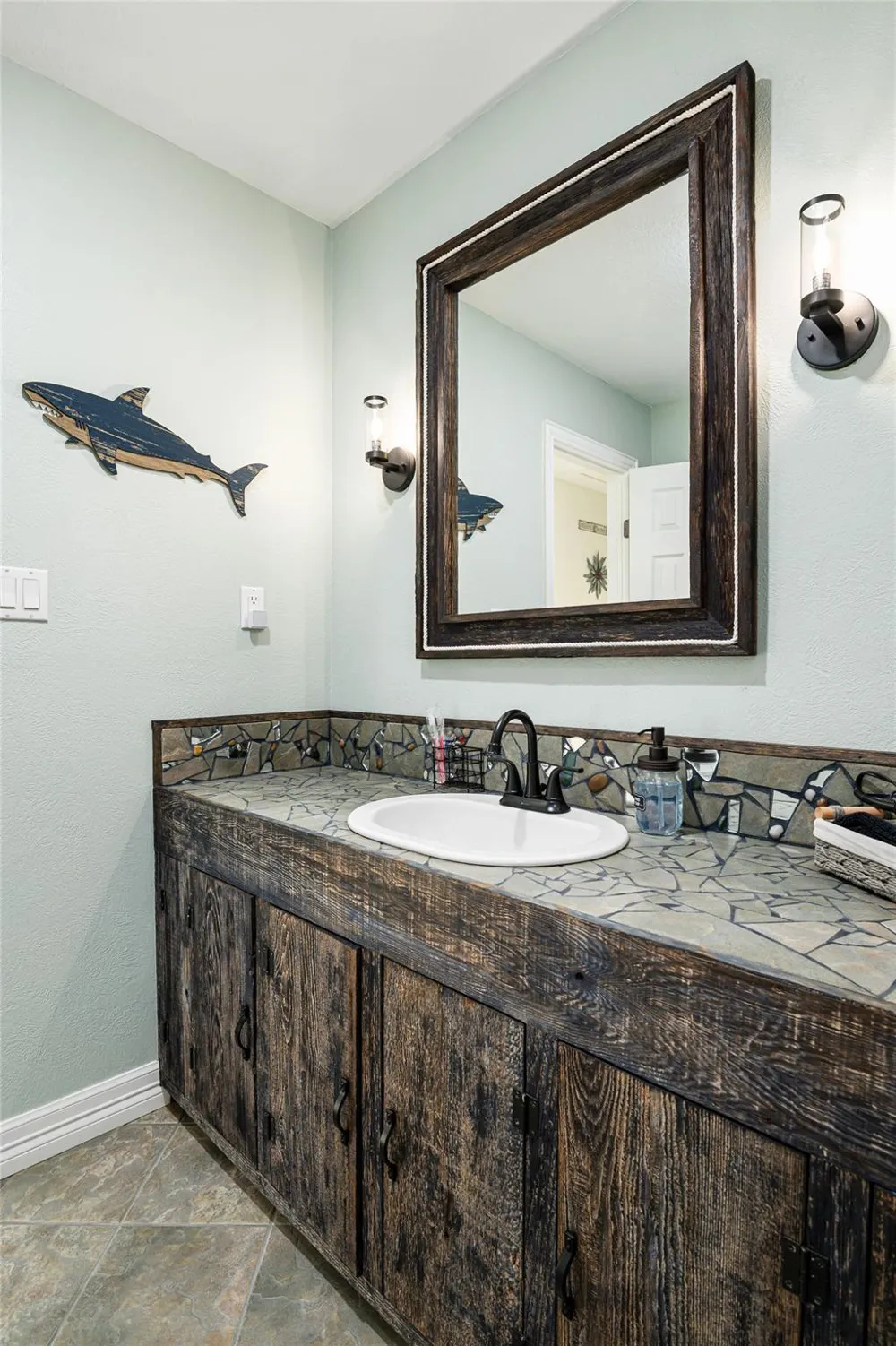 3279 Prides Way Crystal Beach, TX 77650