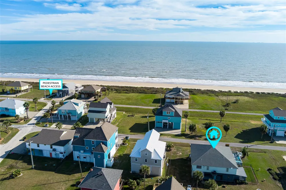 3279 Prides Way Crystal Beach, TX 77650
