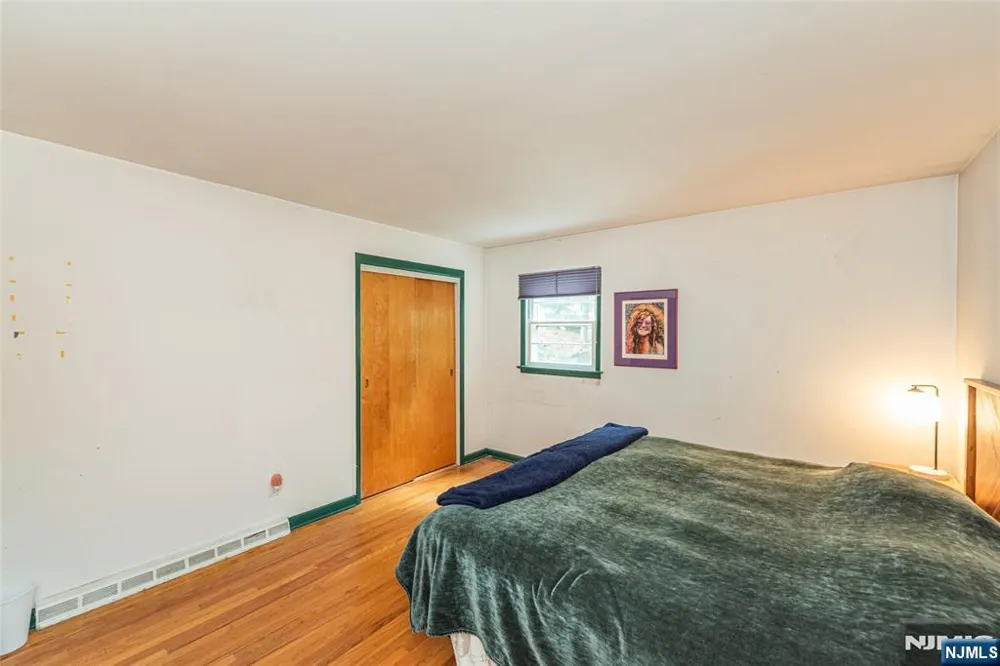 16 Pennsylvania Avenue Montvale, NJ 07645