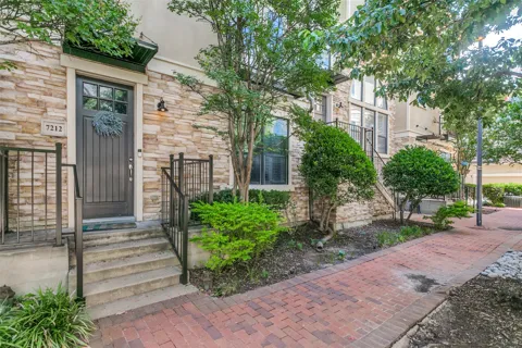 7212 Scotland Court