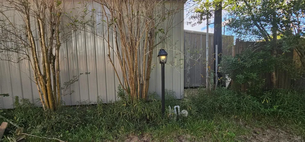 119 Heatherwood Drive Spring, TX 77386