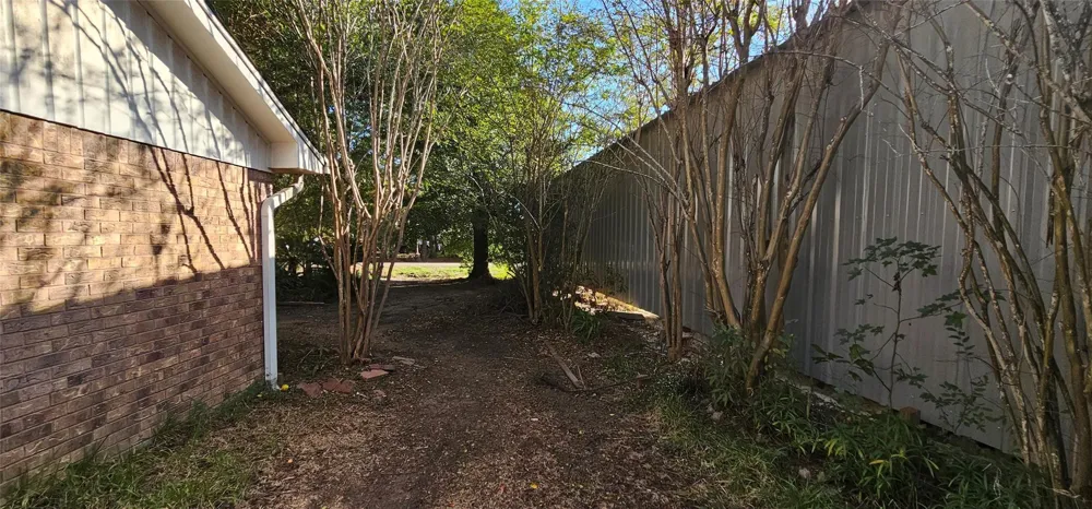 119 Heatherwood Drive Spring, TX 77386