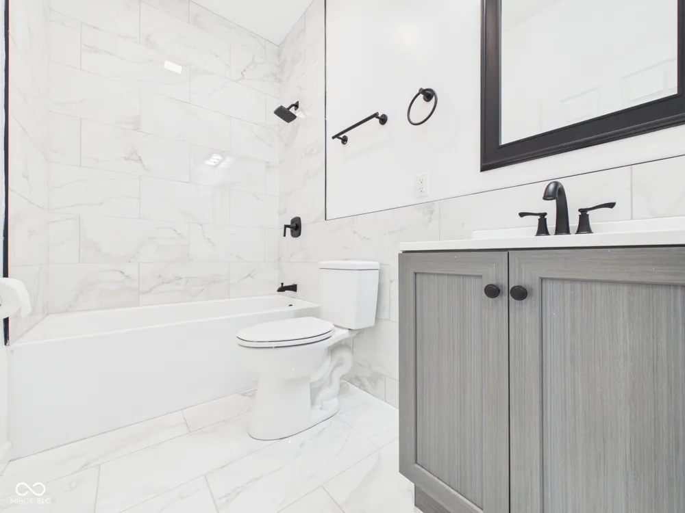204 S Woodworth Avenue Frankton, IN 46044