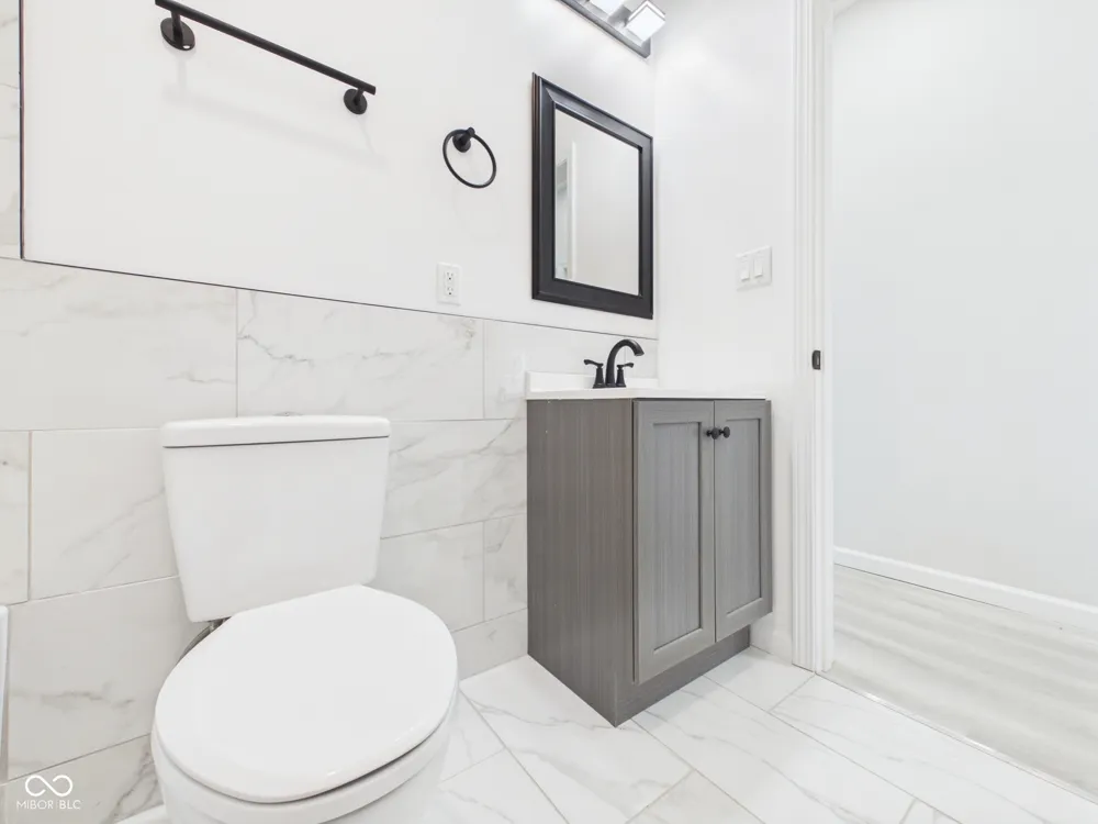 204 S Woodworth Avenue Frankton, IN 46044