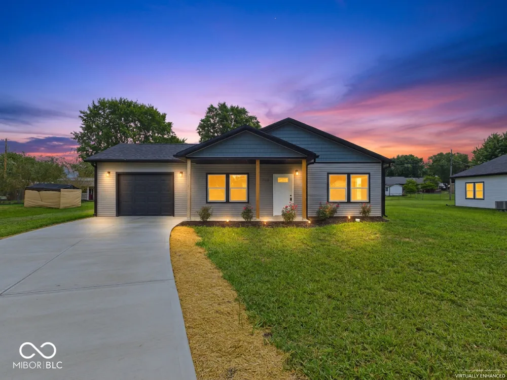 204 S Woodworth Avenue Frankton, IN 46044