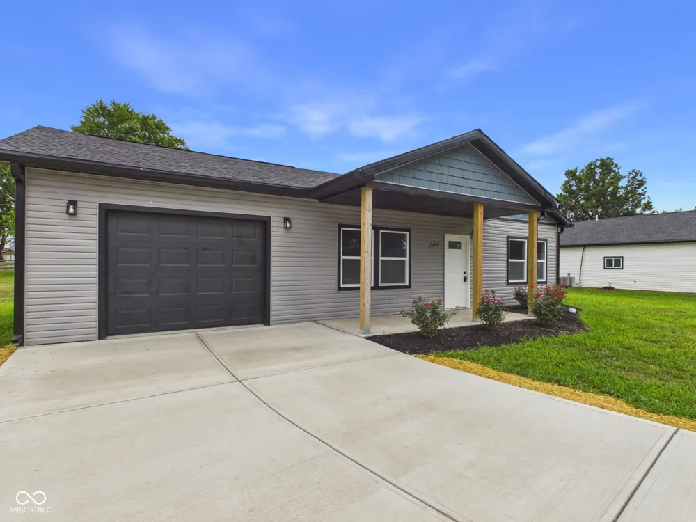 204 S Woodworth Avenue Frankton, IN 46044