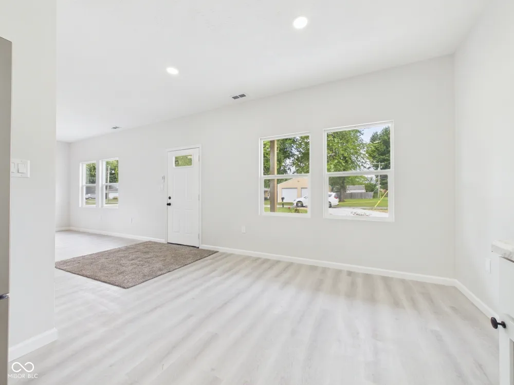 204 S Woodworth Avenue Frankton, IN 46044
