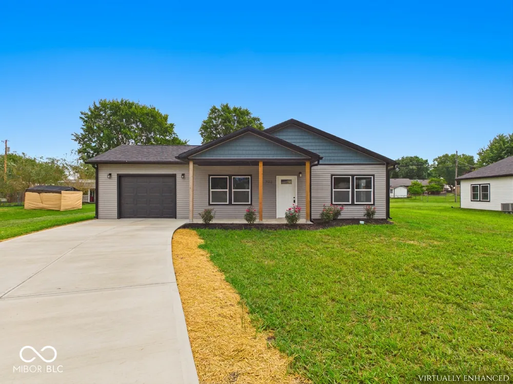204 S Woodworth Avenue Frankton, IN 46044