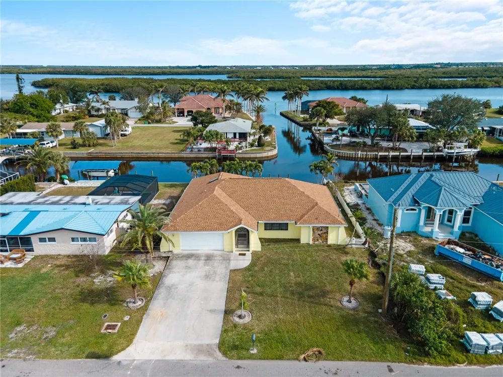 3370 DOVER DRIVE Punta Gorda, FL 33983