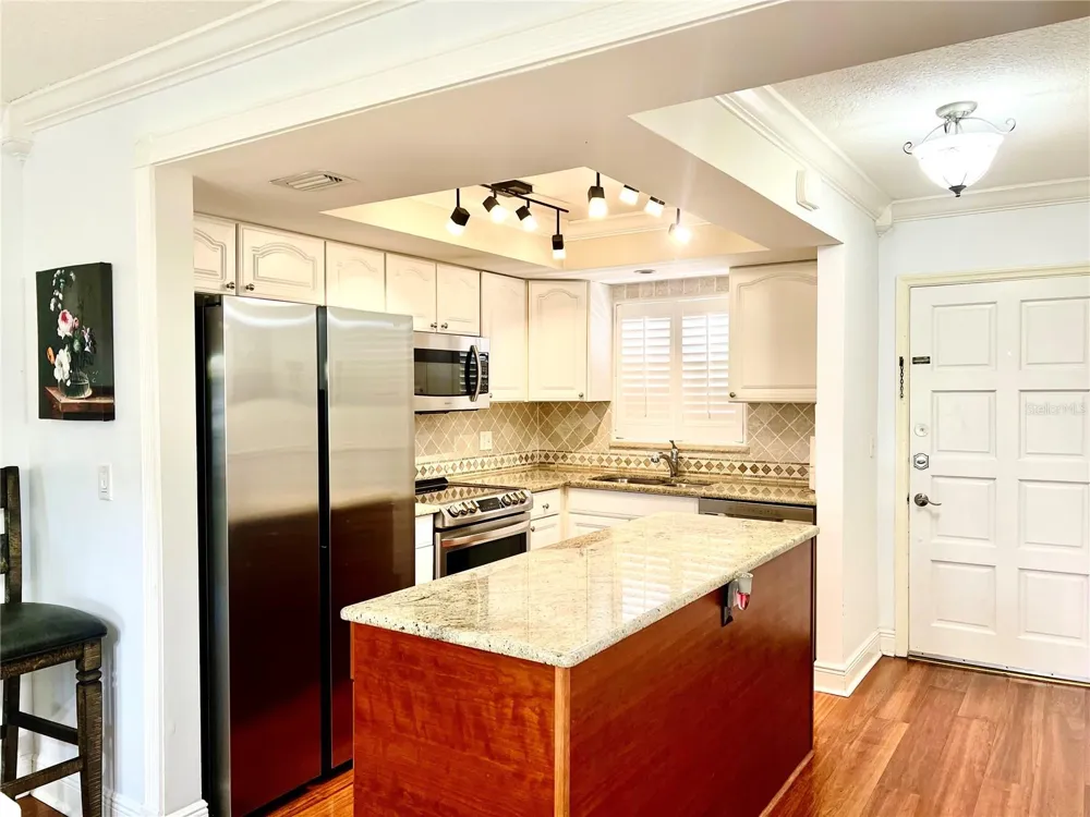 304 GOLFVIEW ROAD #PH7 North Palm Beach, FL 33408