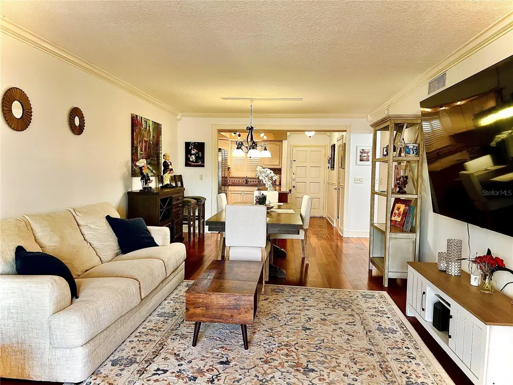304 GOLFVIEW ROAD #PH7 North Palm Beach, FL 33408