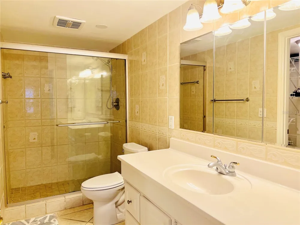 304 GOLFVIEW ROAD #PH7 North Palm Beach, FL 33408